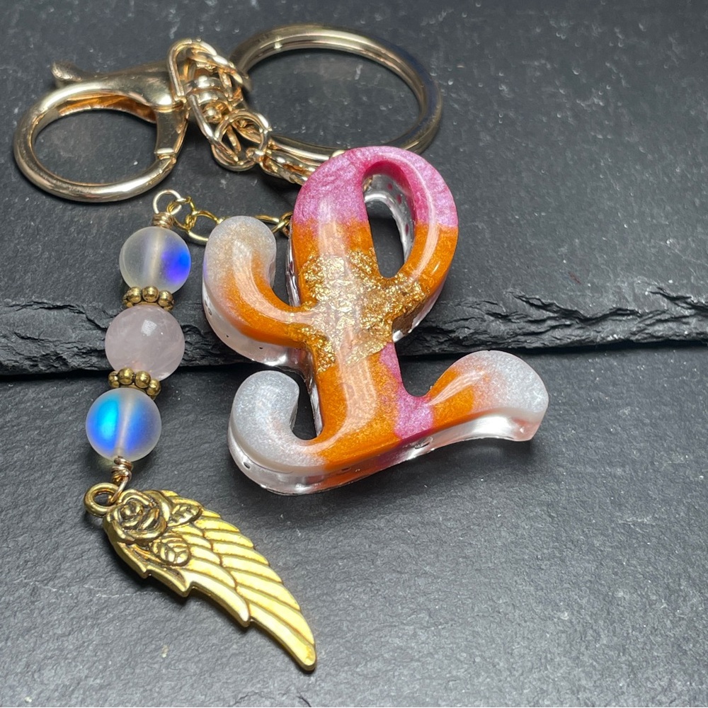Custom Rose Quartz Initial Letter “ L” Keychain with Gold Accents - Picture 2 of 5